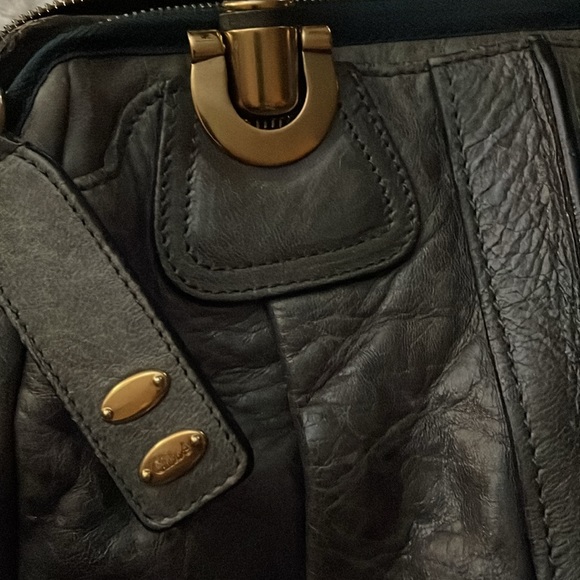 Authentic CHLOE Silver/ gray  Leather Heloise bag .In Excellent used condition. - Picture 6 of 12